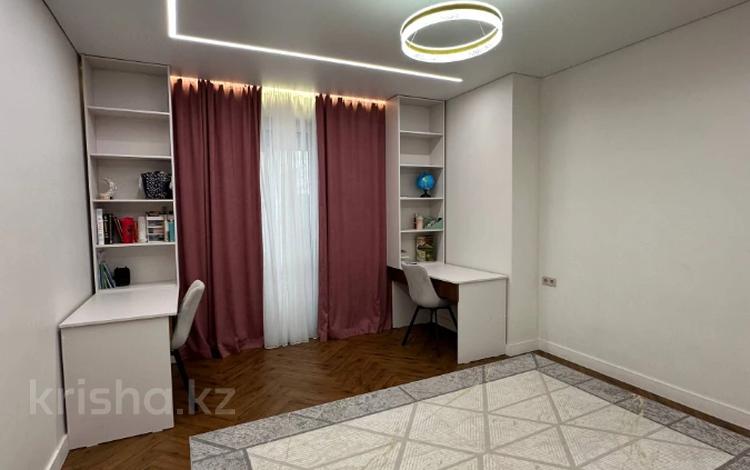 3-бөлмелі пәтер · 106 м² · 9/12 қабат, Сыганак 13 — СРОЧНО !, бағасы: 63 млн ₸ в Астане, Нура р-н — фото 13
