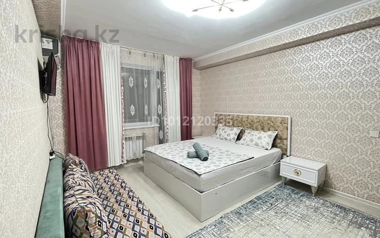 1-комнатная квартира · 53 м² · 6/9 этаж, мкр Нурсая 113 — Стг школа за 10 000 〒 в Атырау — фото 2