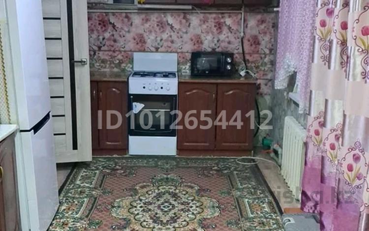Жеке үй · 3 бөлме · 50 м², Фрунзе 666, бағасы: 130 000 ₸ в Боралдае (Бурундай) — фото 2