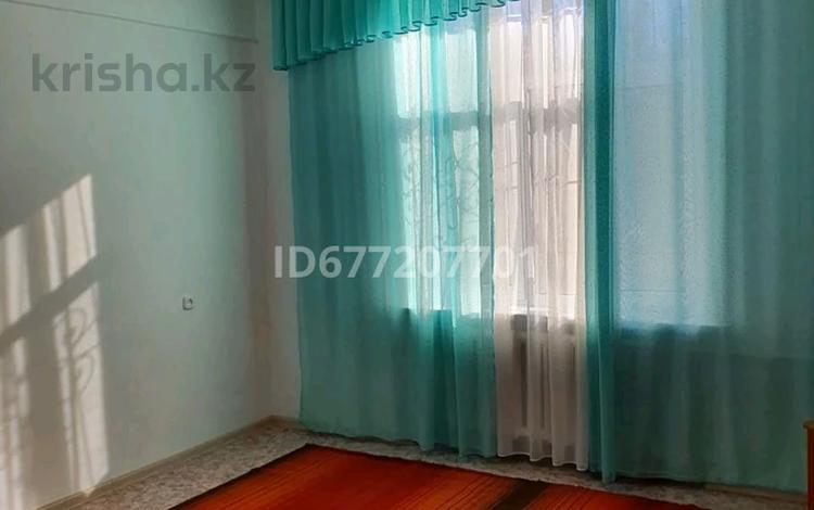 3-бөлмелі пәтер · 64.1 м² · 1/3 қабат, Каленова 1, бағасы: 15 млн ₸ в Кентау — фото 2