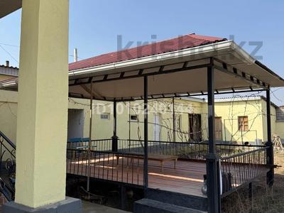 Отдельный дом · 5 комнат · 272 м² · 10 сот., Айтуар би 1 за 30 млн 〒 в Туркестане