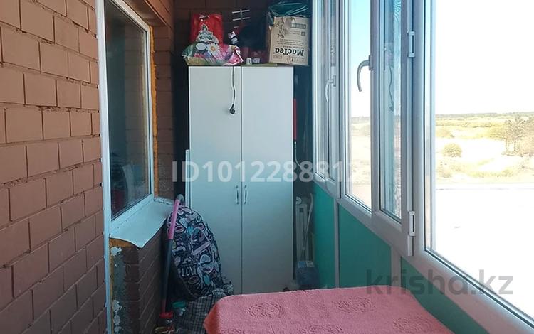 2-бөлмелі пәтер · 61 м² · 3/9 қабат, Мкр. Карагайлы 42В, бағасы: 30 млн ₸ в Семее, Красный Кордон — фото 2