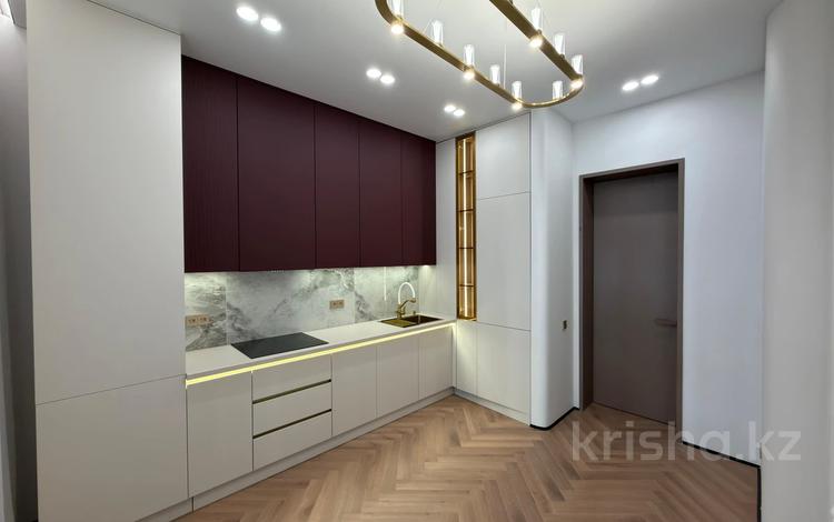 4-бөлмелі пәтер · 115 м² · 5/16 қабат, Туран 39, бағасы: 129 млн ₸ в Астане, Нура р-н — фото 2