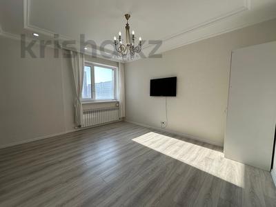 2-комнатная квартира · 48.3 м² · 3/9 этаж, Роза Багланова 4 — E-51 за 33 млн 〒 в Астане, Есильский р-н