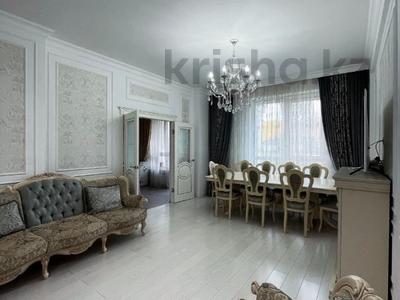 3-комнатная квартира, 102 м², 2/8 этаж, Кабанбай батыра 7 за 85 млн 〒 в Астане, Есильский р-н