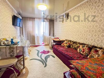 3-бөлмелі пәтер, 60 м², 5/5 қабат, Мкр. Самал 33, бағасы: 20.5 млн 〒 в Талдыкоргане, мкр Самал