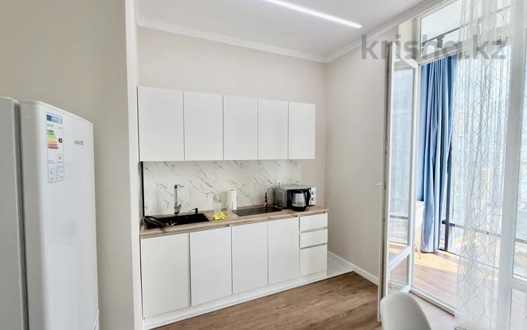 2-комнатная квартира · 50 м² · 10/21 этаж, Мангилик Ел 62 за 300 000 ₸ в Астане, Есильский р-н — фото 11