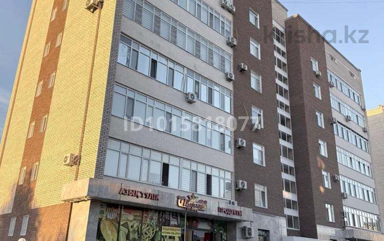 4-бөлмелі пәтер · 170 м², Жана гарышкер 5/4, бағасы: 68 млн ₸ в Талдыкоргане, мкр Жана Гарышкер — фото 2