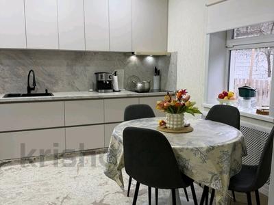 Отдельный дом · 4 комнаты · 140 м² · 5 сот., Исы Байзакова 179 — Амангельды, общество слепых за 34.5 млн 〒 в Павлодаре