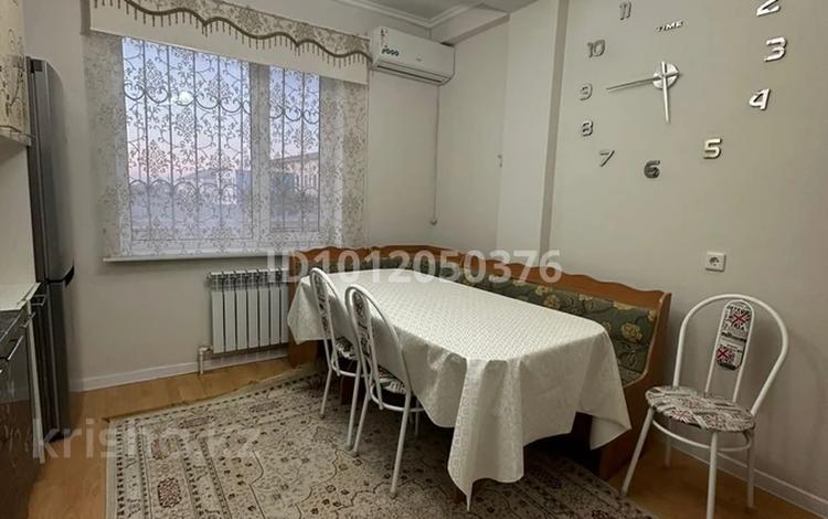 1-бөлмелі пәтер · 45 м² · 1/5 қабат, Мкр. Нурсая 71/1, бағасы: 170 000 ₸ в Атырау, мкр Авангард-2 — фото 2