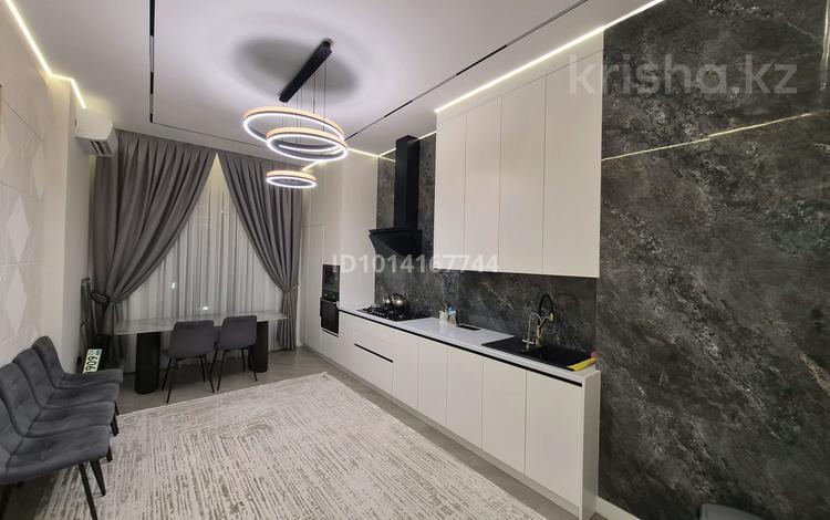 2-комнатная квартира · 90 м² · 2/4 этаж, мкр. Ак Шагала 10/1 за 57 млн ₸ в Атырау — фото 2