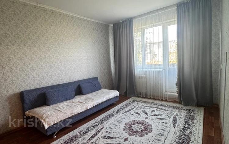 2-комнатная квартира · 44 м² · 4/5 этаж, мкр 8, Гришина за 14 млн ₸ в Актобе — фото 2