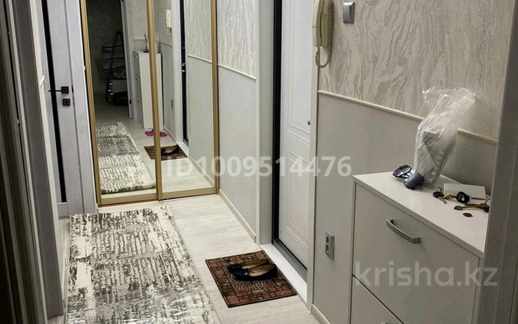 2-комнатная квартира · 44 м² · 3 этаж, курмангазы 169 за 16 млн ₸ в Уральске, мкр Школьник — фото 2