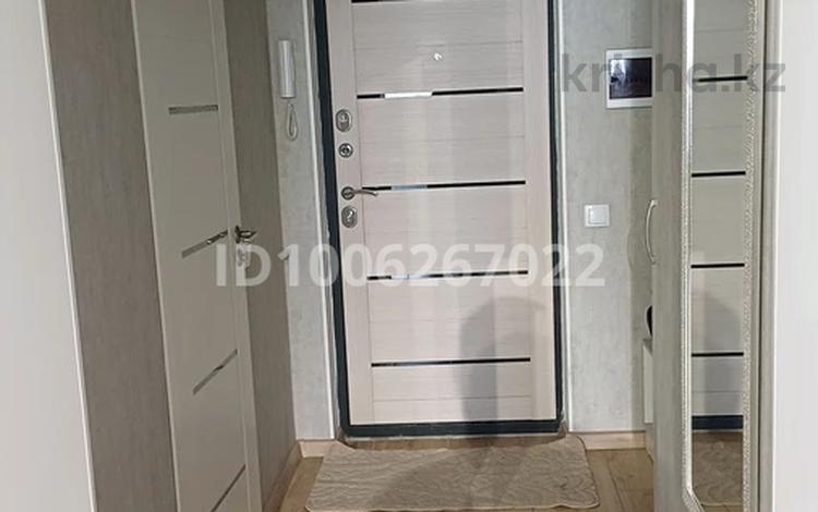2-комнатная квартира · 55 м² · 11/12 этаж, Тулебаева 49/1 за 350 000 ₸ в Алматы, Медеуский р-н — фото 2