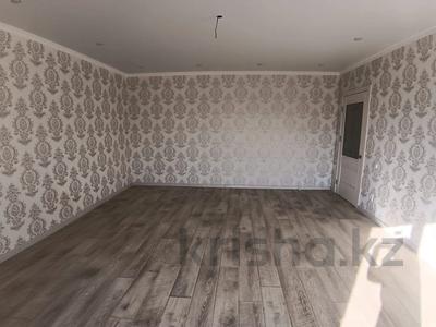 2-бөлмелі пәтер · 90.5 м² · 2/3 қабат, Ихсанова 84, бағасы: 35 млн ₸ в Уральске