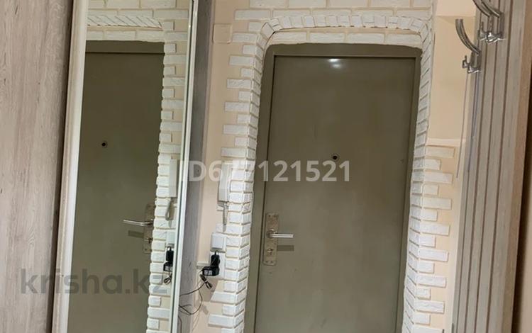 1-комнатная квартира · 35 м² · 4/5 этаж, мкр Орбита-3 52 — Саина Торайгырова ( Фрунзе) за 260 000 ₸ в Алматы, Бостандыкский р-н — фото 2
