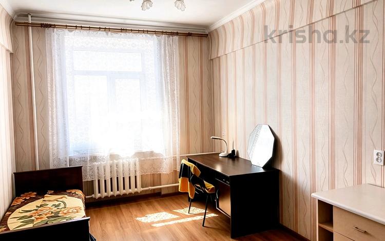 2-бөлмелі пәтер · 61 м² · 5/5 қабат, Назарбаева 6, бағасы: 170 000 ₸ в Усть-Каменогорске — фото 2