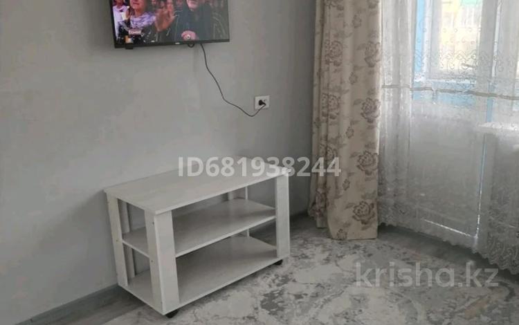 1-комнатная квартира · 30 м² · 2/5 этаж, 408квартал 17 — Бозтаева 51 за 10 000 ₸ в Семее — фото 143