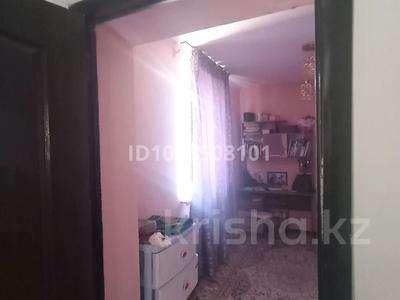 Отдельный дом · 4 комнаты · 160 м² · 8 сот., мкр Самал-3 124 — Абдраманов 124 за 50 млн 〒 в Шымкенте, Абайский р-н