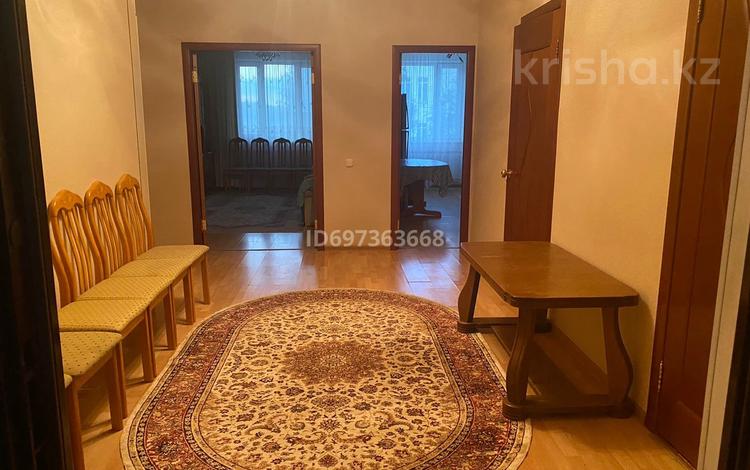 2-бөлмелі пәтер · 76 м² · 2/16 қабат, мкр 5, Абилкайыр хана 44в, бағасы: 30 млн ₸ в Актобе — фото 2