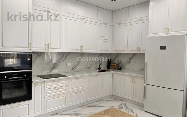 3-комнатная квартира · 94 м² · 12/19 этаж, Аль-Фараби 103 — Ходжанова за 750 000 ₸ в Алматы, Бостандыкский р-н — фото 2