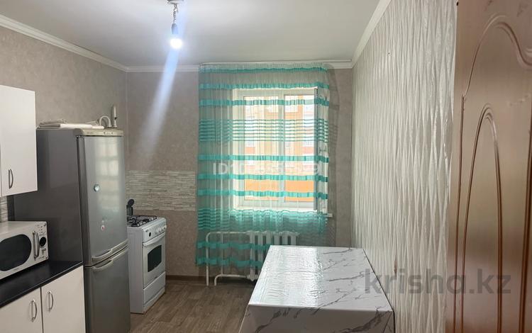 1-комнатная квартира · 42 м² · 9/9 этаж, мкр Болашак 131А за 12.8 млн 〒 в Актобе — фото 2