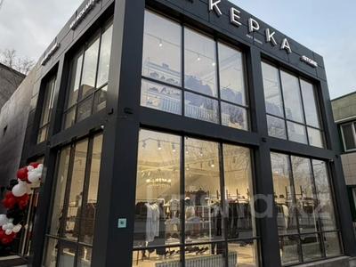 Дүкендер мен бутиктер · 130 м², бағасы: 900 000 ₸ в Атырау