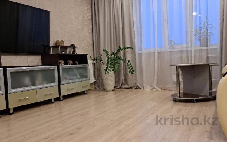 2-комнатная квартира, 80 м², 8/9 этаж, Айыртаусская 10