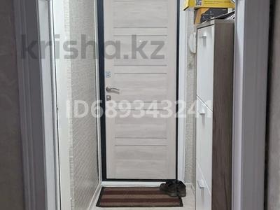 3-комнатная квартира · 48 м² · 3/5 этаж, мкр Юго-Восток, Муканова 14 за 280 000 ₸ в Караганде, Казыбек би р-н