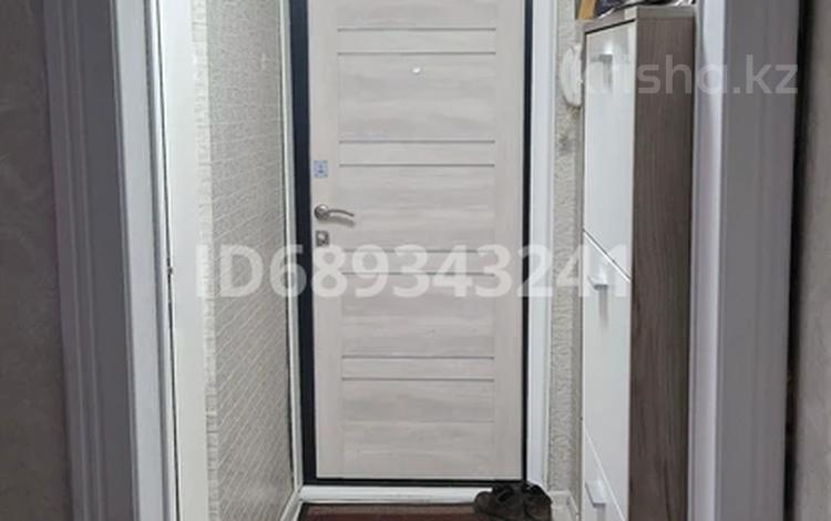 3-комнатная квартира · 48 м² · 3/5 этаж, мкр Юго-Восток, Муканова 14 за 280 000 ₸ в Караганде, Казыбек би р-н — фото 2