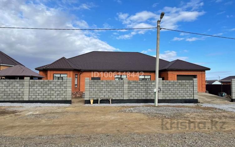 Отдельный дом · 4 комнаты · 259 м² · 10 сот., Курашасай , Канагат 378 — Г. Ақтөбе, Курашасай, ЖМ Қанағат за 43.5 млн 〒 в Актобе — фото 2