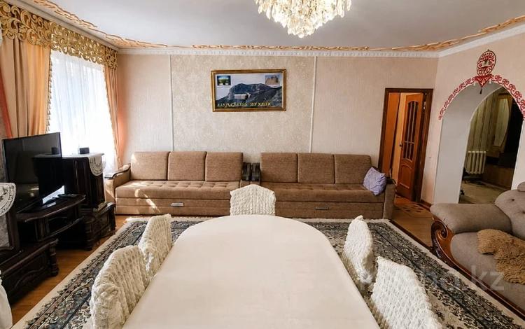 Отдельный дом · 7 комнат · 201 м² · 9 сот., улица Каракум за 21.6 млн ₸ в Актобе, жилой массив Жилянка — фото 11