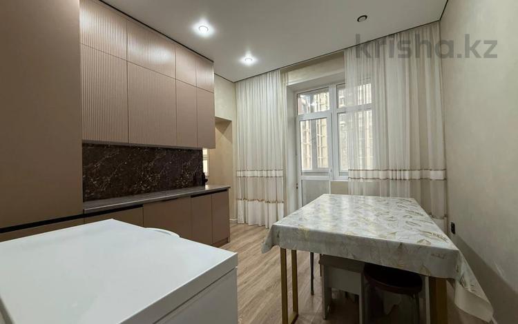 2-комнатная квартира · 71.5 м² · 8/16 этаж, Толе би 25, 25А, 14, 14/1, 12, 12/2, 12/1 за 45 млн ₸ в Астане — фото 15