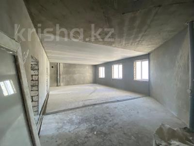 4-комнатная квартира, 140 м², 10/10 этаж, 18А мкр 7 за 37 млн 〒 в Актау, 18А мкр