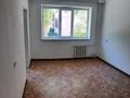 2-комнатная квартира, 46 м², 1/5 этаж, 9 микрорайон 10 за 11 млн 〒 в Таразе