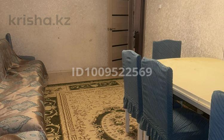 3-комнатная квартира · 62.5 м², Майкудук, 14й микрорайон 40 — 14- микрорайон за 12 млн ₸ в Караганде, Алихана Бокейханова р-н — фото 2