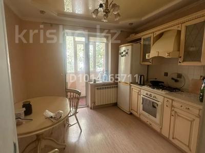 2-бөлмелі пәтер · 54 м² · 5/5 қабат, 2 ш/а., Абулхаир хана 62/2, бағасы: 20 млн ₸ в Актобе, мкр 8