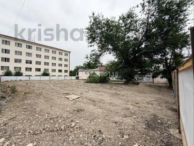 Жер телімі · 6.2 сотық, Желтоксан 76б, бағасы: 75 млн ₸ в Таразе