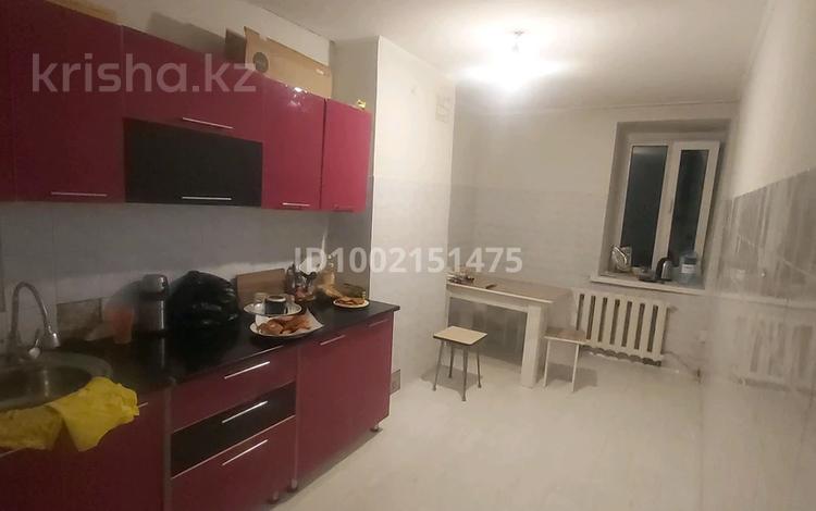 4-бөлмелі пәтер · 87 м² · 5/5 қабат, мкр Михайловка , Академическая 9/2, бағасы: 18.5 млн ₸ в Караганде, Казыбек би р-н — фото 7