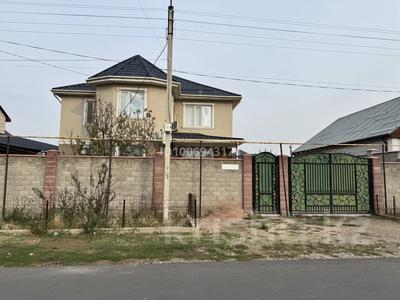 Отдельный дом · 7 комнат · 195 м², Кобыланды — Конец Кирова за 700 000 〒 в Таразе