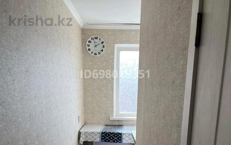 2-комнатная квартира · 47 м² · 5/5 этаж, 408 квартал 19 за 180 000 ₸ в Семее — фото 4