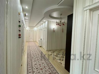 4-комнатная квартира, 165 м², 5/5 этаж, Алтын орда за 49.5 млн 〒 в Актобе