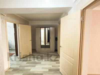 3-комнатная квартира · 70 м² · 8/12 этаж, 9-й микрорайон, Мкр. Кулагер за ~ 33.3 млн 〒 в Талдыкоргане