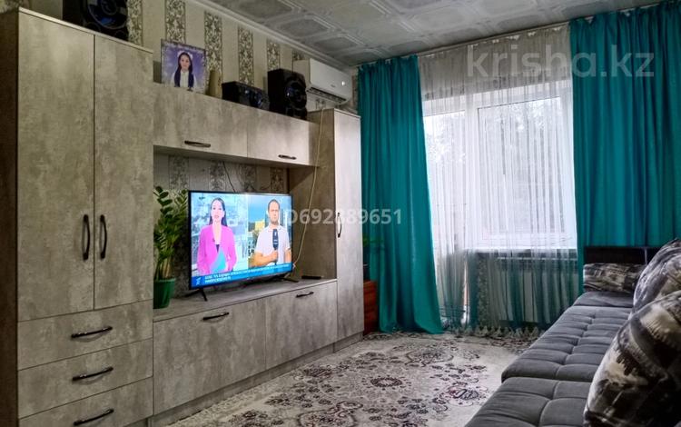 1-комнатная квартира, 40 м², 2/4 этаж, Аскарова 278 — Гамалея за 6.5 млн 〒 в Таразе — фото 2