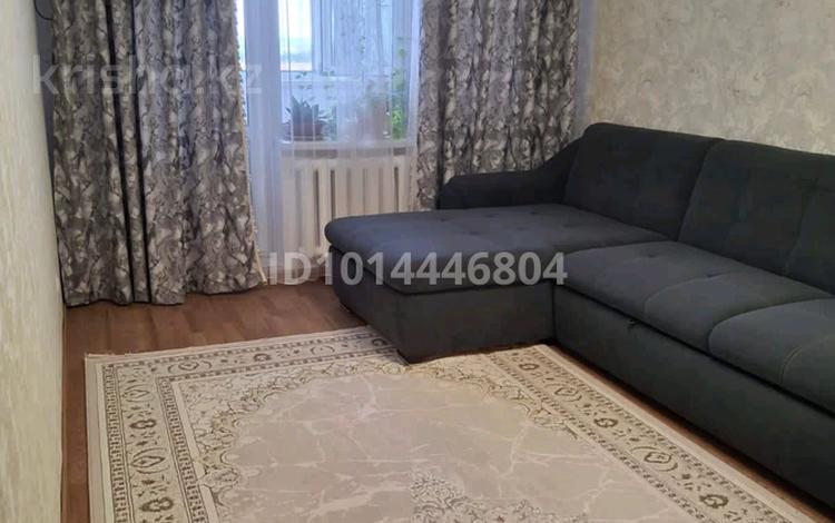 2-комнатная квартира · 53 м² · 8/9 этаж, мкр 11, Аз Наурыз 2 — Угол улиц Маметова и Аз Наурыз за 20 млн ₸ в Актобе — фото 2