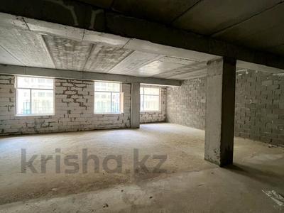 2-бөлмелі пәтер · 95 м² · 3/13 қабат, 16-й мкр 84, бағасы: 28.5 млн ₸ в Актау