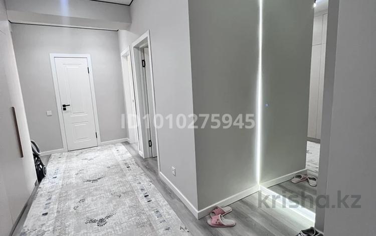 2-бөлмелі пәтер · 70 м² · 4/5 қабат, 4 мкр, бағасы: 35 млн ₸ в Конаеве — фото 2