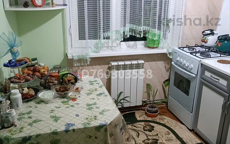 1-бөлмелі пәтер · 30.1 м² · 5/5 қабат, 18-шағынаудан 15 — 38 школа, садик Тоғжан, бағасы: 130 000 ₸ в Шымкенте, Аль-Фарабийский р-н — фото 3