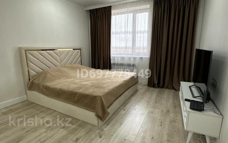 1-комнатная квартира · 40 м² · 5/5 этаж, Майкудук, Голубые пруды 12/1 за 16 000 ₸ в Караганде, Алихана Бокейханова р-н — фото 22