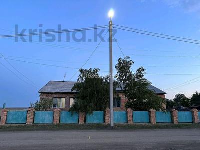 Отдельный дом · 4 комнаты · 150 м² · 20 сот., Абая 16 за 6.2 млн 〒 в Кушокы